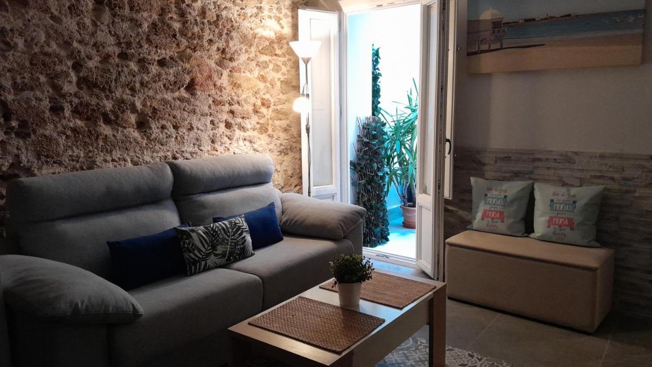 El Rincon Del Tio De La Tiza Apartment Cadiz Bagian luar foto