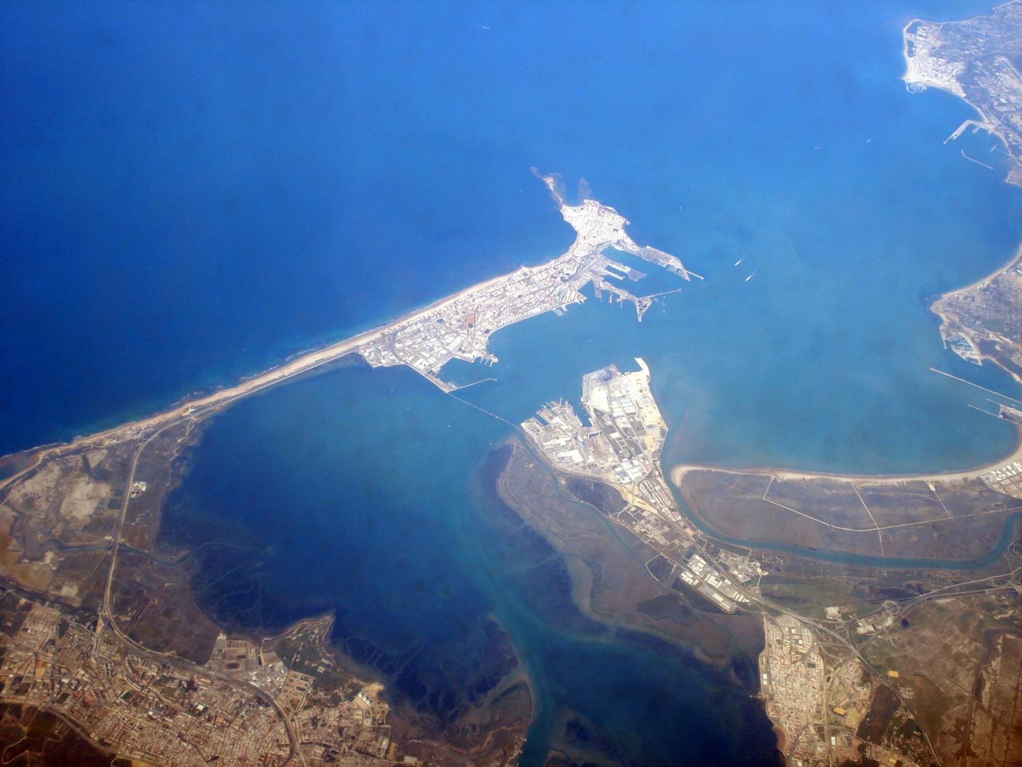 El Rincon Del Tio De La Tiza Apartment Cadiz Bagian luar foto