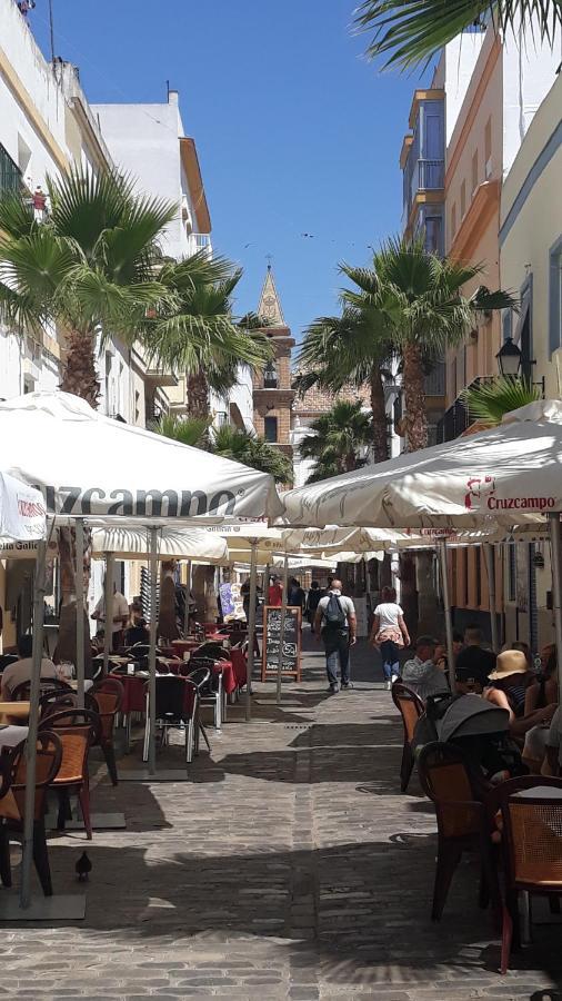 El Rincon Del Tio De La Tiza Apartment Cadiz Bagian luar foto